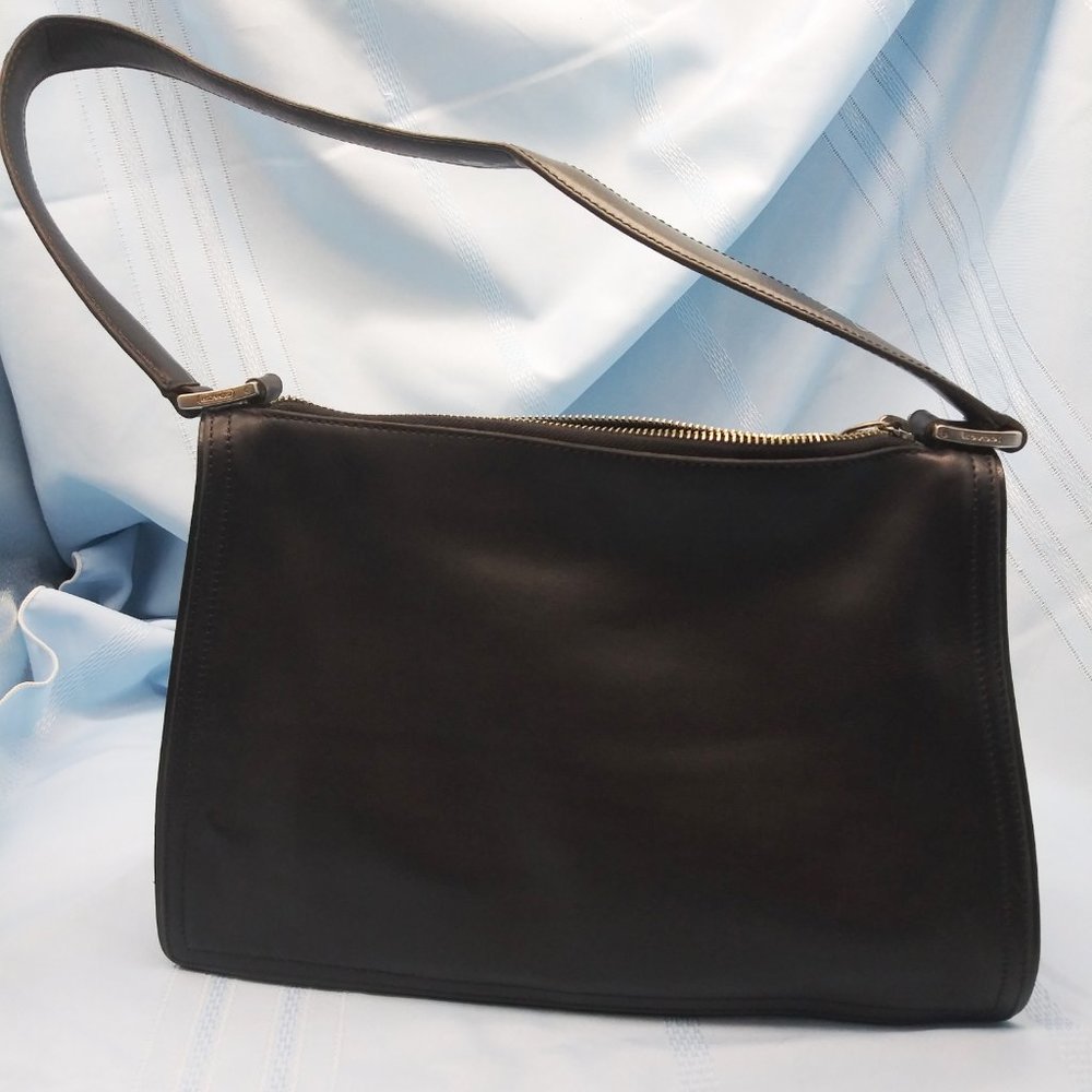 COACH Vintage Unlined Leather Shoulder Bag Handbag Purse